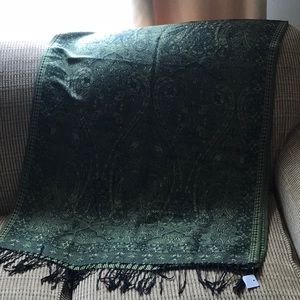 100% Pashmina Scarf green and black